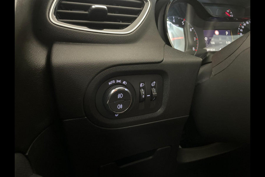 Opel Grandland X 1.2 Turbo Business Executive AUTOMAAT AIRCO CLIMA NAVI CRUISE BLUETOOH STUURVERW STOELVERW ELEK RAMEN NIEUWSTAAT