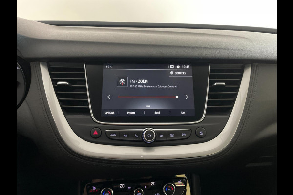 Opel Grandland X 1.2 Turbo Business Executive AUTOMAAT AIRCO CLIMA NAVI CRUISE BLUETOOH STUURVERW STOELVERW ELEK RAMEN NIEUWSTAAT