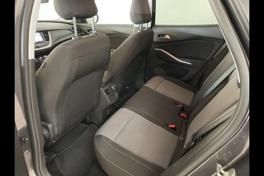 Opel Grandland X 1.2 Turbo Business Executive AUTOMAAT AIRCO CLIMA NAVI CRUISE BLUETOOH STUURVERW STOELVERW ELEK RAMEN NIEUWSTAAT