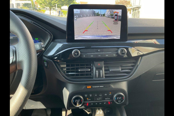 Ford Kuga 2.5 PHEV ST-Line X | Winter Pack | Adaptive cruise control | Dodehoeksesoren | Bang&Olufsen | Head up Display | Adaptive LED | Camera | 1.500kg trekgewicht