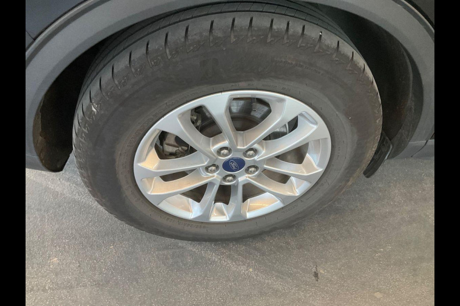 Ford Kuga 2.5 PHEV Titanium | Weg/Uitklapbare Trekhaak (Elektrisch bedienbaar) | Winter Pack | 1.500 kg geremd trekgewicht