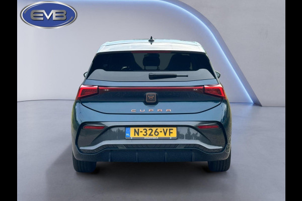 CUPRA Born Copper Edition One 62 kWh, 1e eigenaar,panoramadak, 20 inch, camera, LED verlichting , alle opties,NL auto met nap