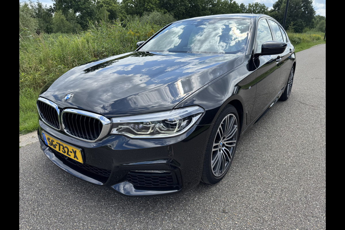 BMW 5 Serie 520i High Executive M Sportpakket BMW 5 Serie 520i High Executive M Sportpakket
