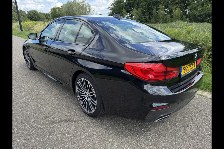 BMW 5 Serie 520i High Executive M Sportpakket