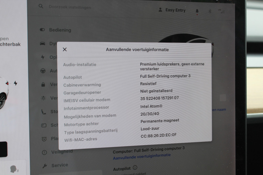 Tesla Model 3 Standard RWD Plus 60 kWh / Autopilot / Panoramadak / Camera / Premium Audio / 18'' / Leder