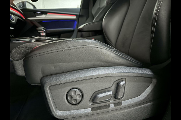 Audi Q5 Sportback 55 TFSI e BlackEdition S-Line Luchtvering Sfeer. Carplay