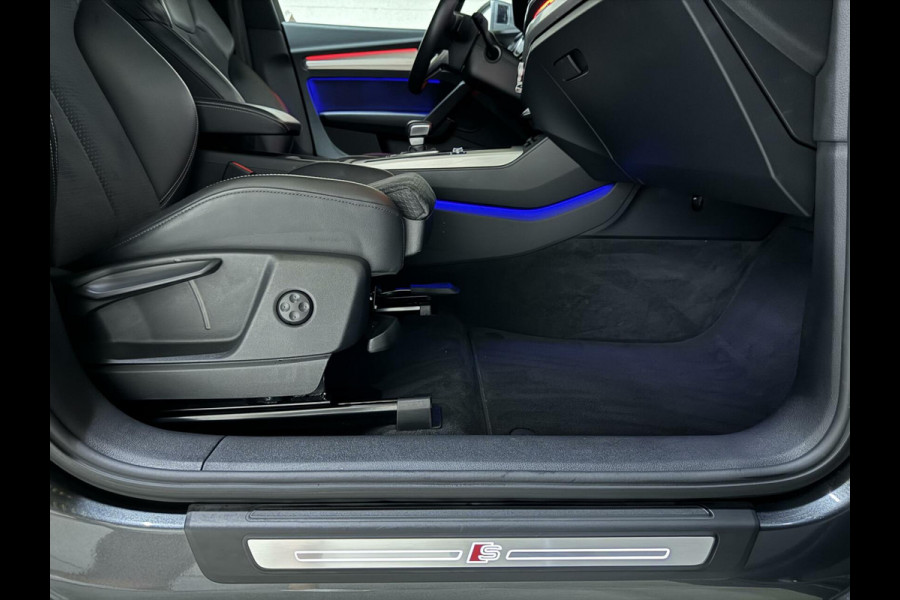 Audi Q5 Sportback 55 TFSI e BlackEdition S-Line Luchtvering Sfeer. Carplay