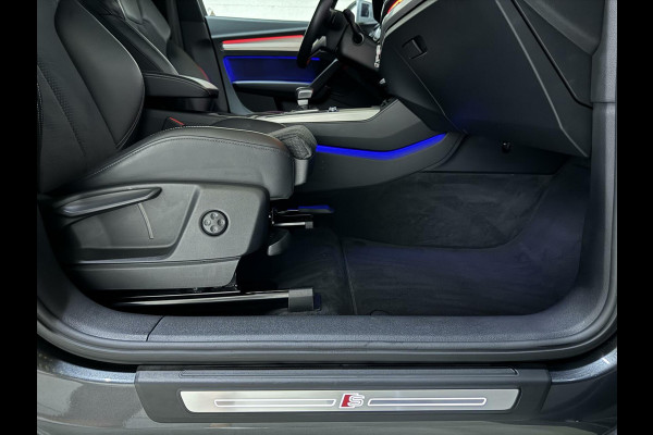 Audi Q5 Sportback 55 TFSI e BlackEdition S-Line Luchtvering Sfeer. Carplay