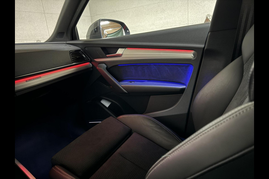 Audi Q5 Sportback 55 TFSI e BlackEdition S-Line Luchtvering Sfeer. Carplay
