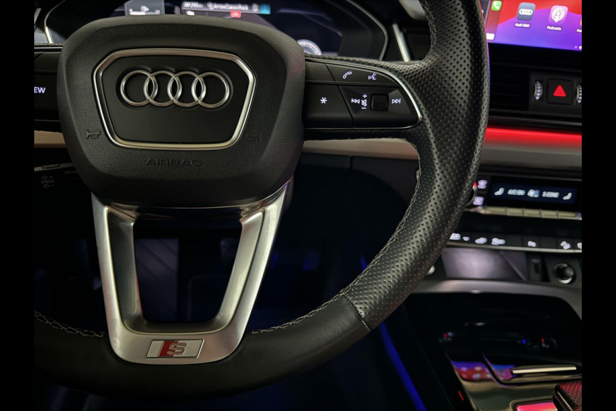 Audi Q5 Sportback 55 TFSI e BlackEdition S-Line Luchtvering Sfeer. Carplay