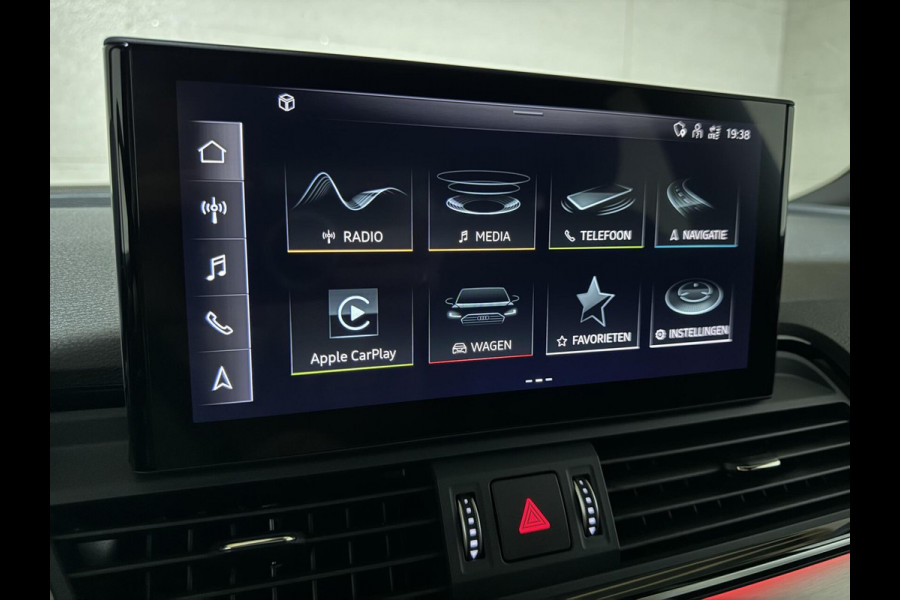 Audi Q5 Sportback 55 TFSI e BlackEdition S-Line Luchtvering Sfeer. Carplay
