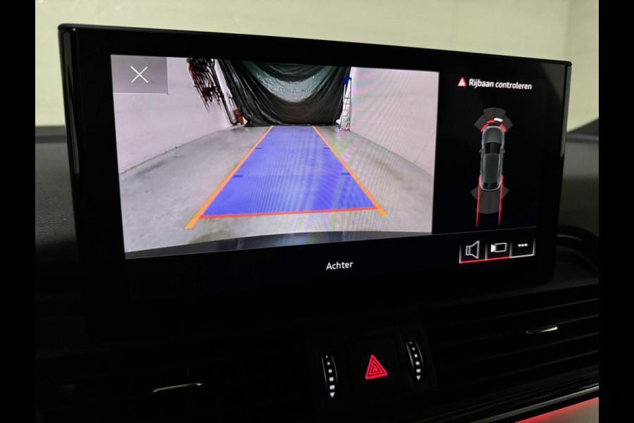 Audi Q5 Sportback 55 TFSI e BlackEdition S-Line Luchtvering Sfeer. Carplay