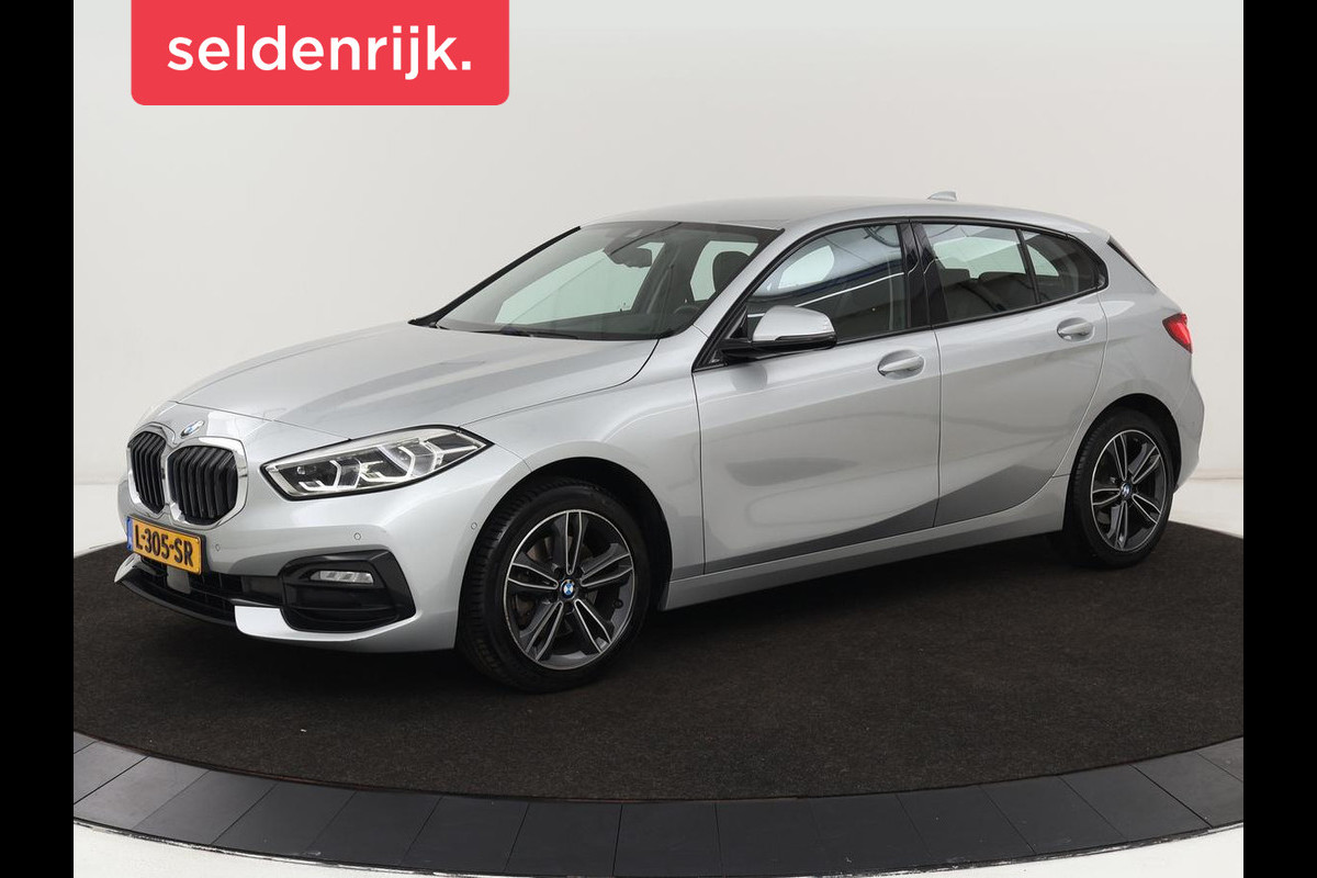 BMW 1-serie 118i Business Edition+ | Sport Line | Leder | Stoelverwarming | Carplay | Camera | Live Cockpit | Sportstoelen | Full LED | Navigatie | Climate control BMW 1-serie 118i Business Edition+ | Sport Line | Leder | Stoelverwarming | Carplay | Camera | Live Cockpit | Sportstoelen | Full LED | Navigatie | Climate control