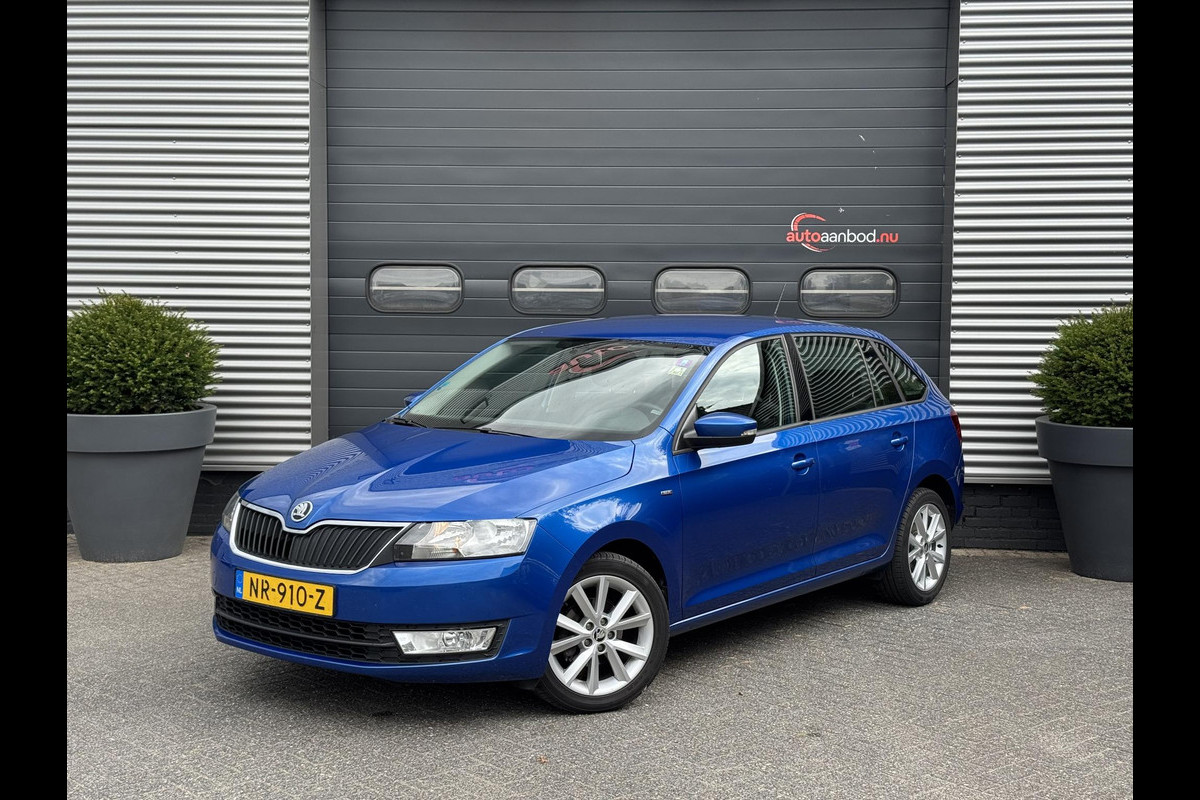 Škoda Rapid Spaceback 1.2 TSI Greentech Drive | Navigatie | Trekhaak | Parkeersensoren | Lichtmetalen Velgen | Škoda Rapid Spaceback 1.2 TSI Greentech Drive | Navigatie | Trekhaak | Parkeersensoren | Lichtmetalen Velgen |
