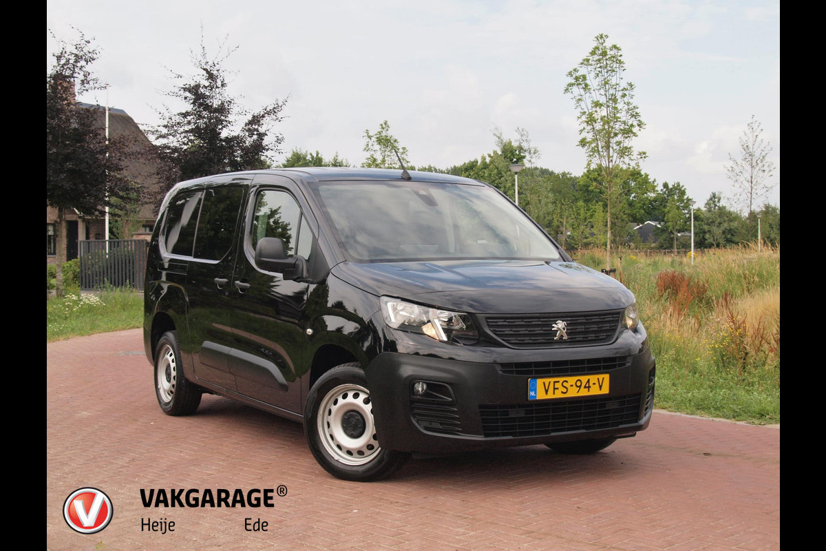 Peugeot Partner 1.5 BlueHDI Asphalt Long | Camera | Trekhaak | Cruise Control | Apple Carplay | Automaat | Peugeot Partner 1.5 BlueHDI Asphalt Long | Camera | Trekhaak | Cruise Control | Apple Carplay | Automaat |