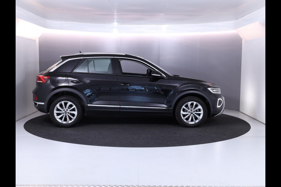 Volkswagen T-Roc 1.5 TSI Style 150 pk Automaat (DSG) | Navigatie via App | Parkeersensoren (Park assist) | Adaptieve cruise control | LED koplampen | Autom. airco | Apple Carplay/Android Auto |