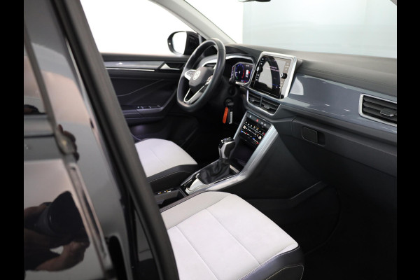 Volkswagen T-Roc 1.5 TSI Style 150 pk Automaat (DSG) | Navigatie via App | Parkeersensoren (Park assist) | Adaptieve cruise control | LED koplampen | Autom. airco | Apple Carplay/Android Auto |