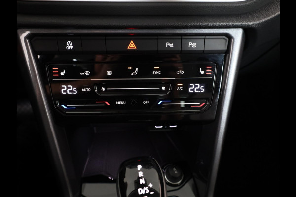 Volkswagen T-Roc 1.5 TSI Style 150 pk Automaat (DSG) | Navigatie via App | Parkeersensoren (Park assist) | Adaptieve cruise control | LED koplampen | Autom. airco | Apple Carplay/Android Auto |