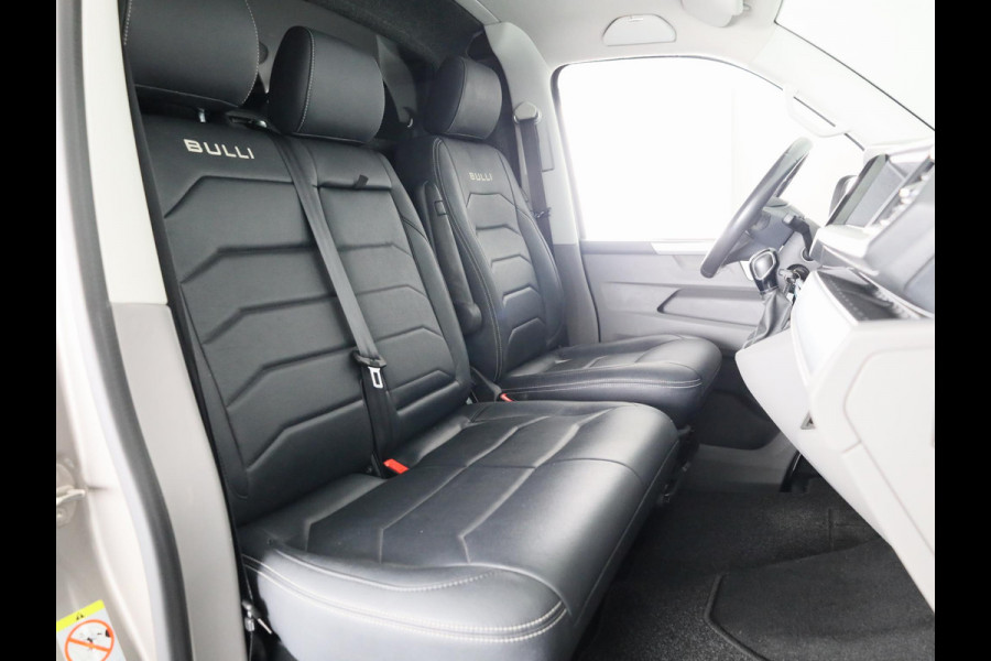 Volkswagen Transporter 2.0 TDI L2H1 28 204pk DSG|BULLI|  Navi| Leer| trekhaak| 18'LM-velgen| Camera