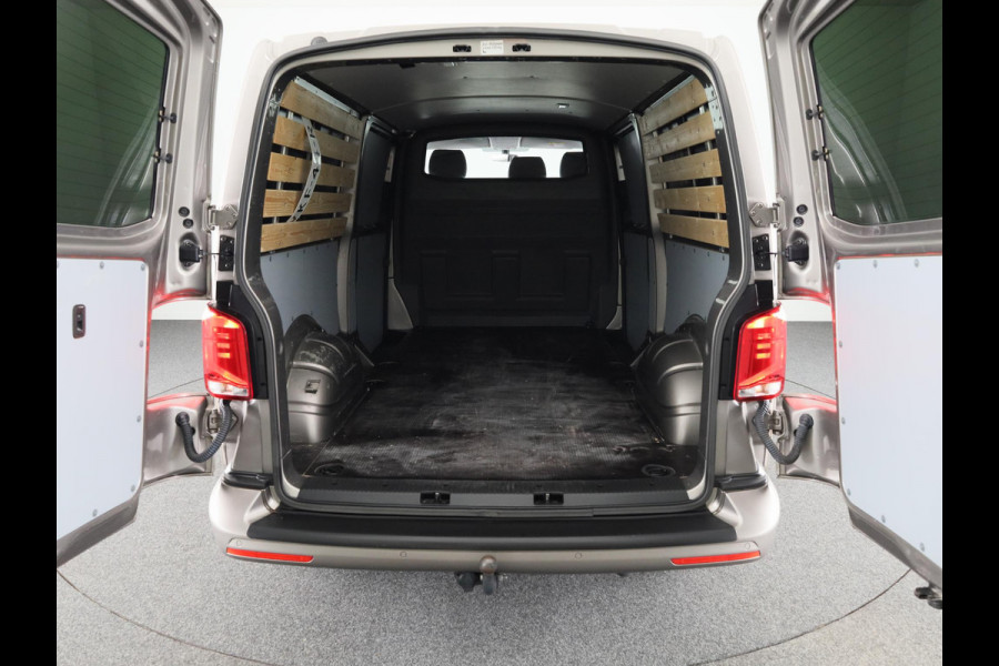 Volkswagen Transporter 2.0 TDI L2H1 28 204pk DSG|BULLI|  Navi| Leer| trekhaak| 18'LM-velgen| Camera