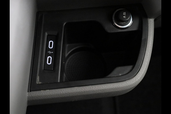 Volkswagen Transporter 2.0 TDI L2H1 28 204pk DSG|BULLI|  Navi| Leer| trekhaak| 18'LM-velgen| Camera