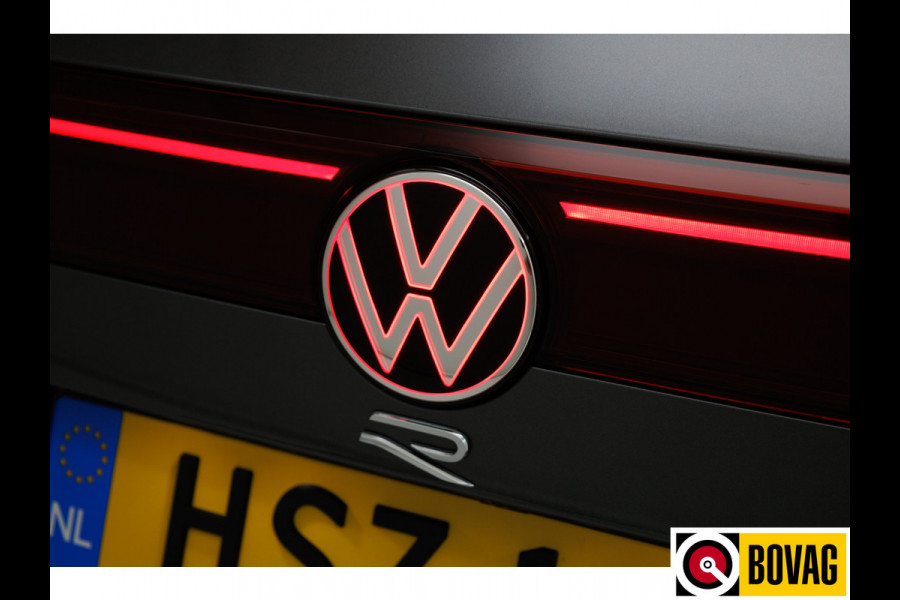 Volkswagen Touareg 3.0 TSi eHybrid 4MOTION R 463 PK | Head-Up | Luchtvering | Pano | Elec. haak | Dynaudio, stoelen en achterbank koeling en verwarming, stoelen elec. met geheugen