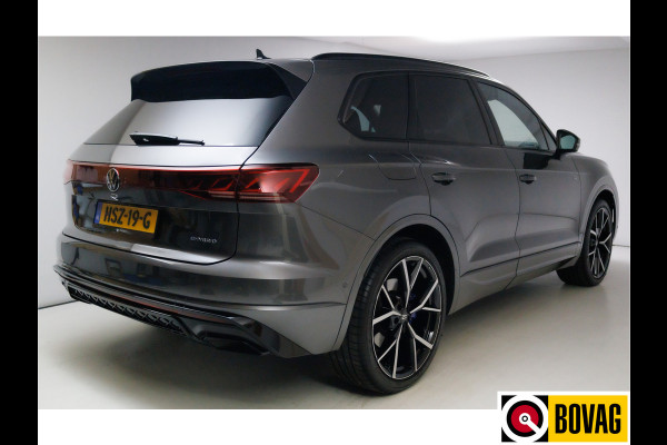 Volkswagen Touareg 3.0 TSi eHybrid 4MOTION R 463 PK | Head-Up | Luchtvering | Pano | Elec. haak | Dynaudio, stoelen en achterbank koeling en verwarming, stoelen elec. met geheugen