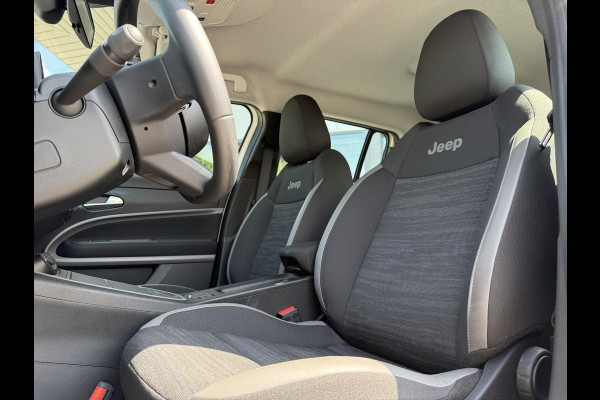 Jeep Avenger Longitude 54 kWh | Navi | Carplay | Stoelverwarming |