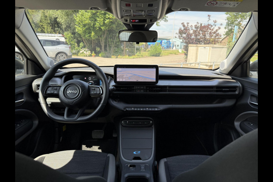 Jeep Avenger Longitude 54 kWh | Navi | Carplay | Stoelverwarming |