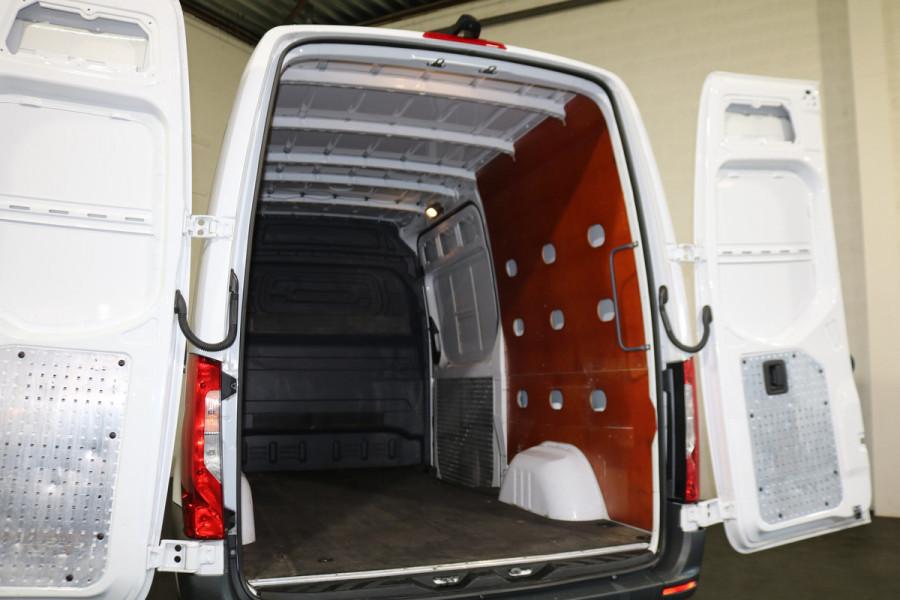 Mercedes-Benz Sprinter 316 CDI L2 H2 Airco Navigatie Camera 3.5t Trekhaak