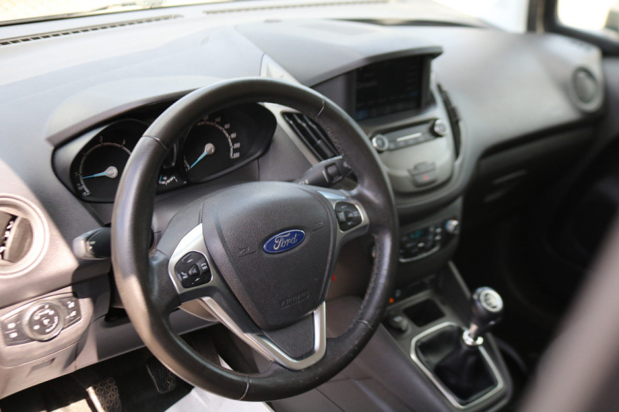 Ford Transit Courier 1.5 TDCI 100pk Euro 6 Limited Airco Navigatie BPM Vrij