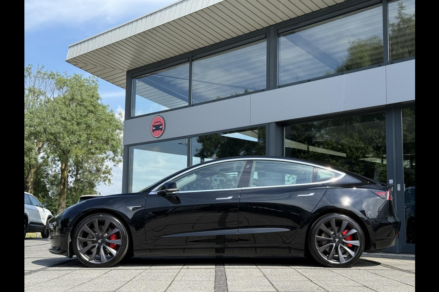 Tesla Model 3 Aut. AWD Dual Motor Performance | Autopilot | Panorama | Leder |