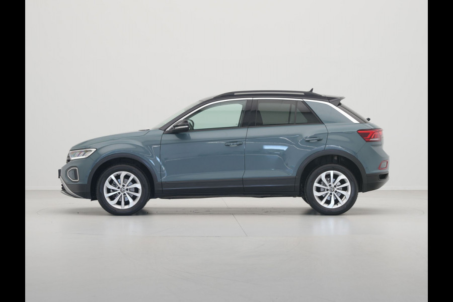 Volkswagen T-Roc 1.0 TSI 110pk Life Navi via App Clima Pdc Lm Velgen 321