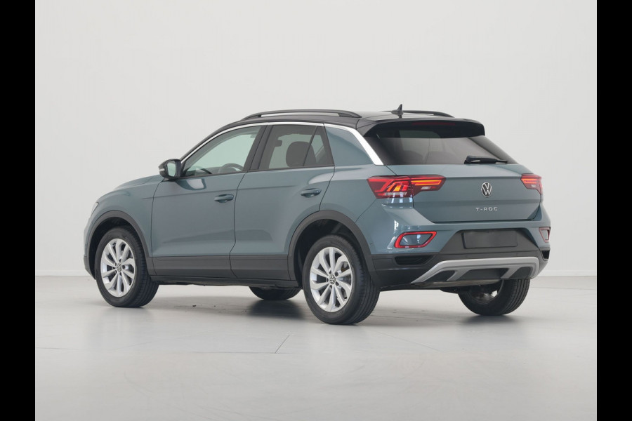 Volkswagen T-Roc 1.0 TSI 110pk Life Navi via App Clima Pdc Lm Velgen 321