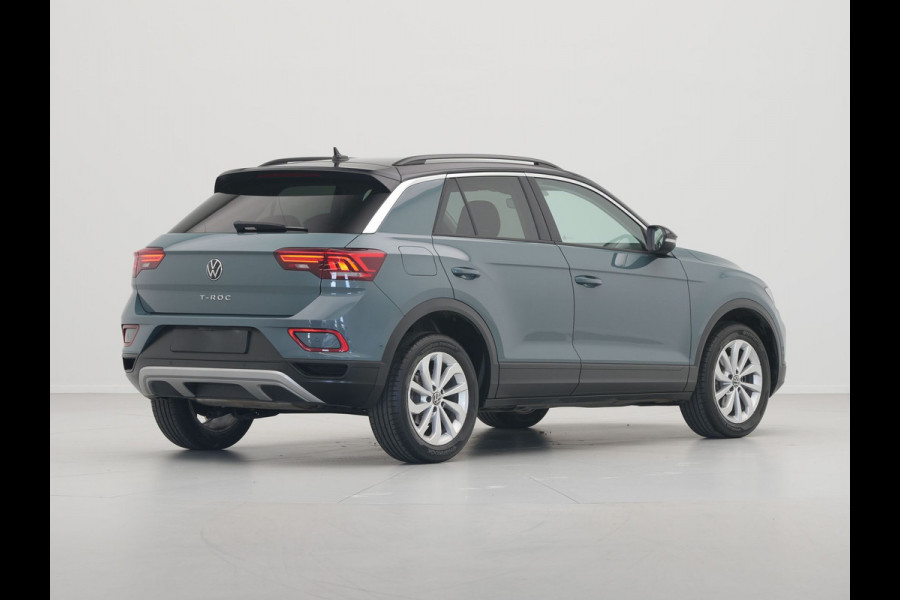Volkswagen T-Roc 1.0 TSI 110pk Life Navi via App Clima Pdc Lm Velgen 321