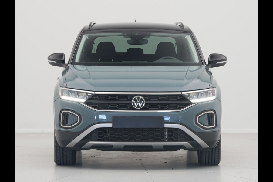 Volkswagen T-Roc 1.0 TSI 110pk Life Navi via App Clima Pdc Lm Velgen 321