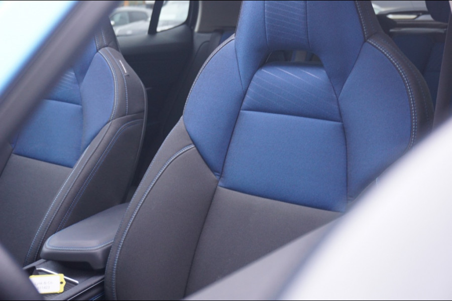 Lynk & Co 01 262PK PHEV ADAPTIVE | SCHUIFDAK | CARPLAY | KEYLESS | LUXE!