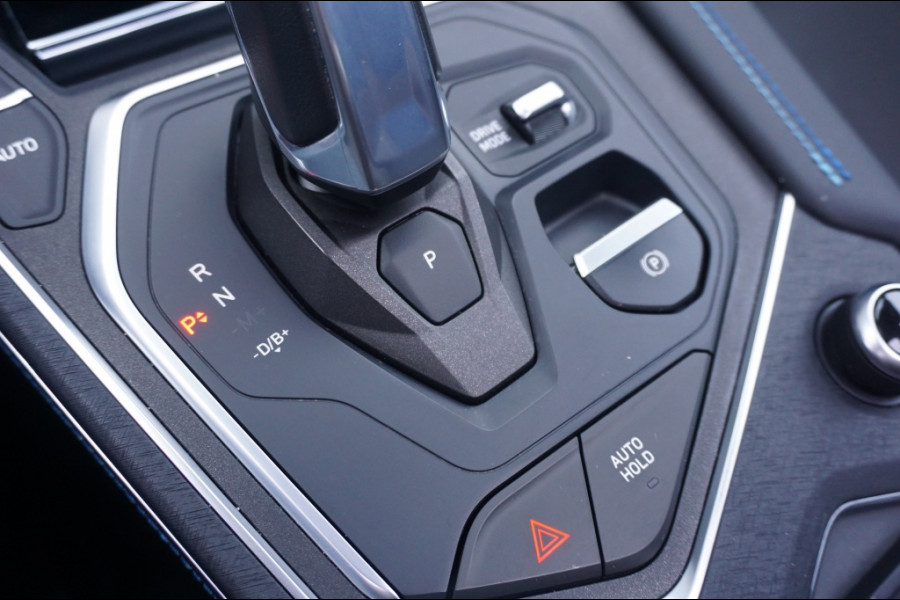 Lynk & Co 01 262PK PHEV ADAPTIVE | SCHUIFDAK | CARPLAY | KEYLESS | LUXE!