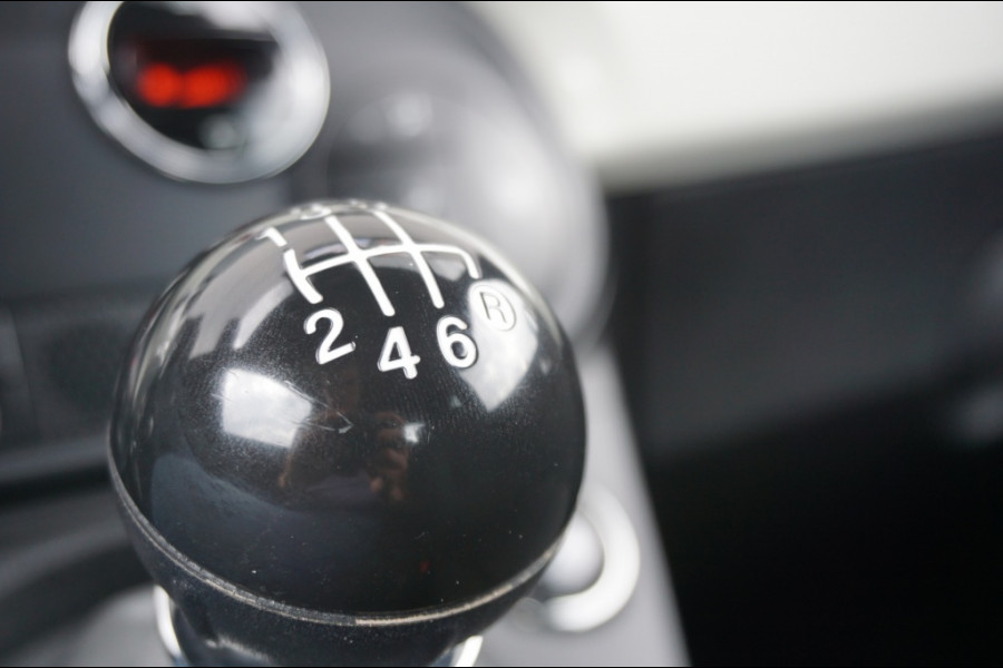 Fiat 500C 70PK DOLCEVITA HYBRID CRUISE | CLIMA | PARK.SENSOREN | 15'LMV |