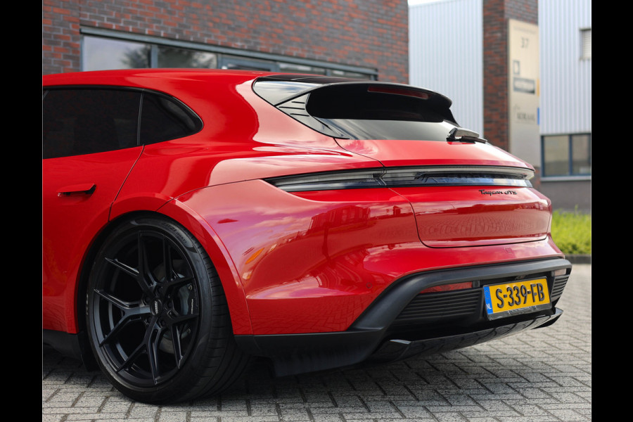 Porsche Taycan Cross Turismo 4 93 kWh *Pas.Display*Sport Chrono*Vossen*