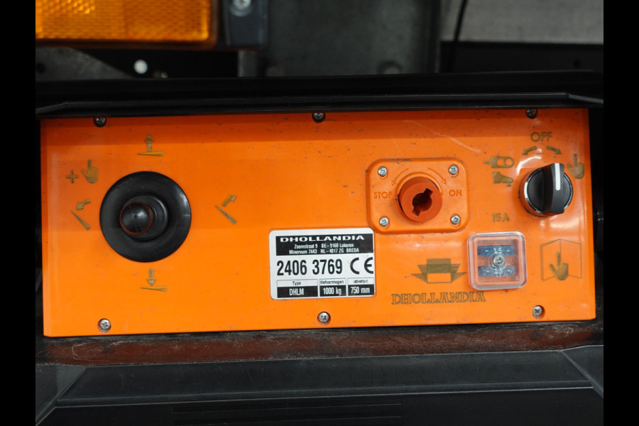 Iveco Daily 3.0 180pk Automaat Bakwagen Laadklep 440x211x235 Airco Cruise control LED Navi Camera