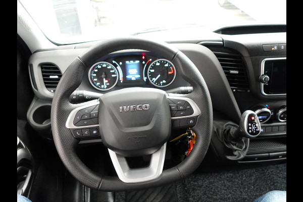 Iveco Daily 3.0 180pk Automaat Bakwagen Laadklep 440x211x235 Airco Cruise control LED Navi Camera
