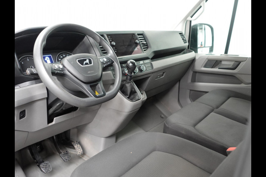 MAN TGE 3.140 2.0 TDI 140pk Dubbele Cabine L3H3 7 persoons Navigatie Apple Carplay/Android Auto Trekhaak Cruise Control Bluetooth Airco Camera