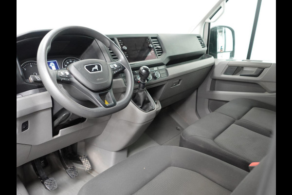MAN TGE 3.140 2.0 TDI 140pk Dubbele Cabine L3H3 7 persoons Navigatie Apple Carplay/Android Auto Trekhaak Cruise Control Bluetooth Airco Camera