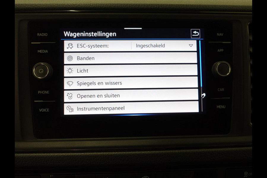 MAN TGE 3.140 2.0 TDI 140pk Dubbele Cabine L3H3 7 persoons Navigatie Apple Carplay/Android Auto Trekhaak Cruise Control Bluetooth Airco Camera