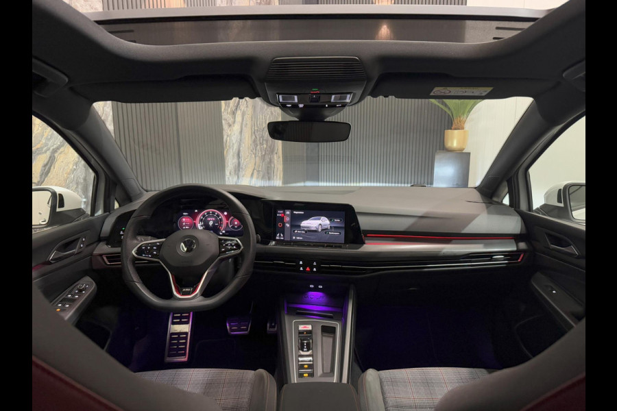 Volkswagen Golf 2.0 TSI GTI|PANO|KEYLESS|HEAD UP|HK|BOMVOL
