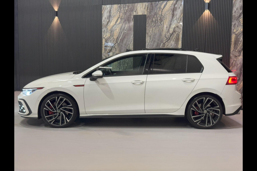 Volkswagen Golf 2.0 TSI GTI|PANO|KEYLESS|HEAD UP|HK|BOMVOL