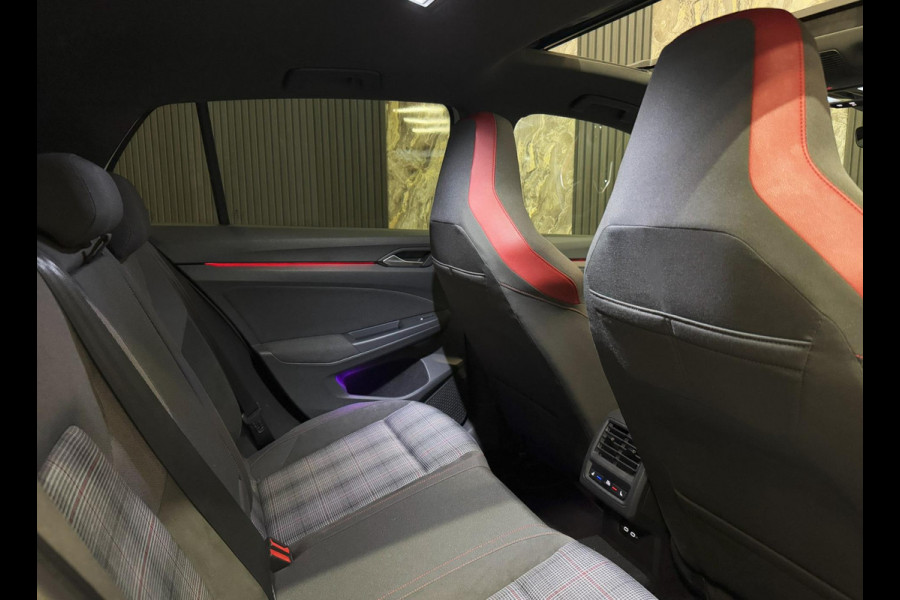Volkswagen Golf 2.0 TSI GTI|PANO|KEYLESS|HEAD UP|HK|BOMVOL