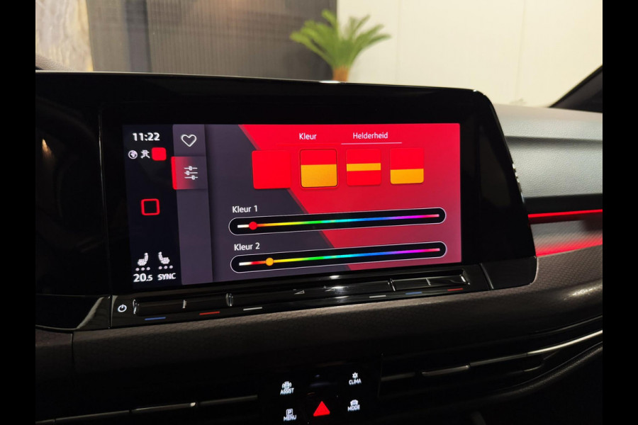 Volkswagen Golf 2.0 TSI GTI|PANO|KEYLESS|HEAD UP|HK|BOMVOL