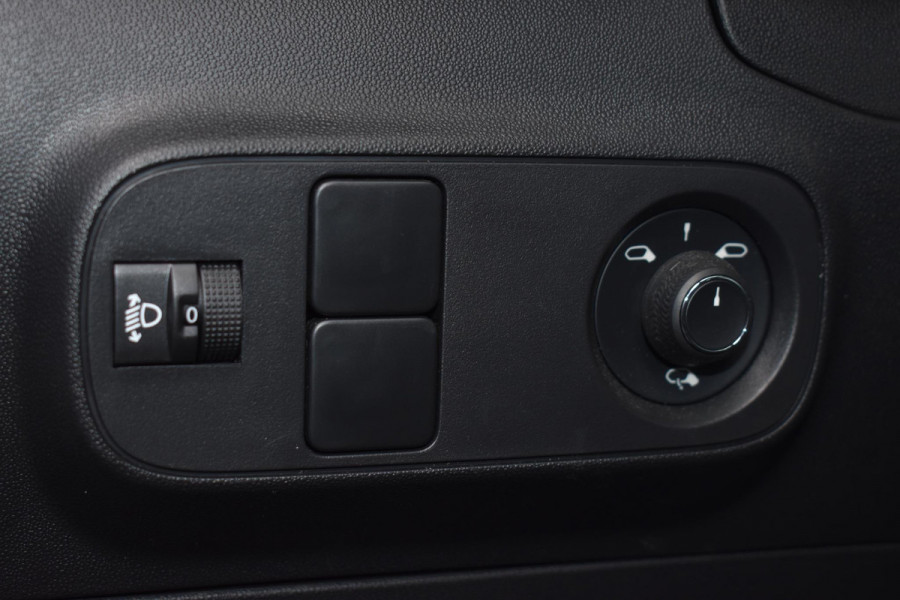 Citroën C3 1.2 PureTech Shine | Carplay | Stoelverw. | Incl. garantie